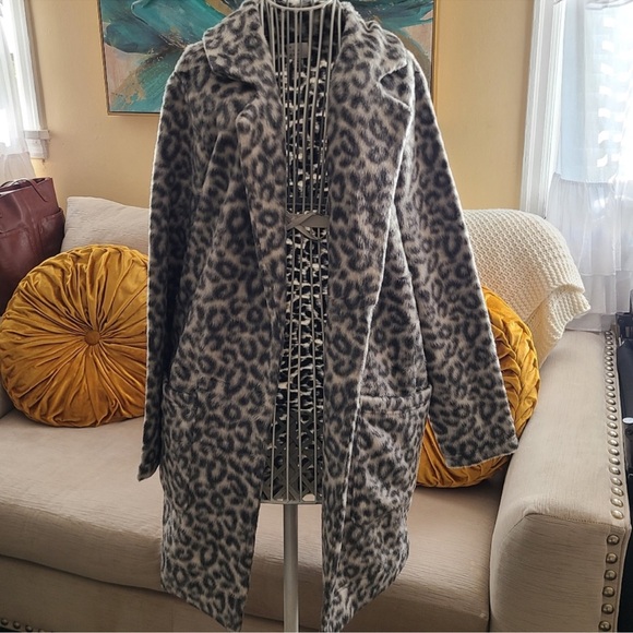 Trade 🖤Mallory Black Button-Up Dress🖤 - Picture 3 of 3